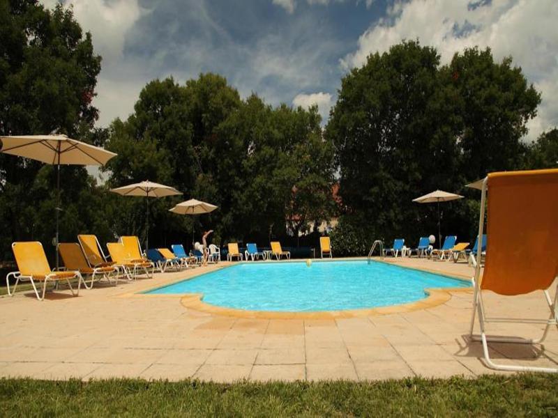 Logis Hotels - Le Belvedere - Hotel 2 Etoiles Et Restaurant 로카마두르 외부 사진